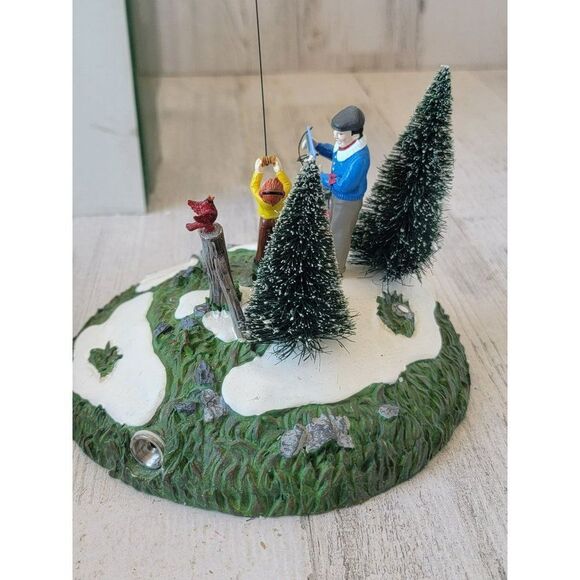 Dept 56 53407 Go Fly A Kite AS IS village accessory xmas - Picture 6 of 7